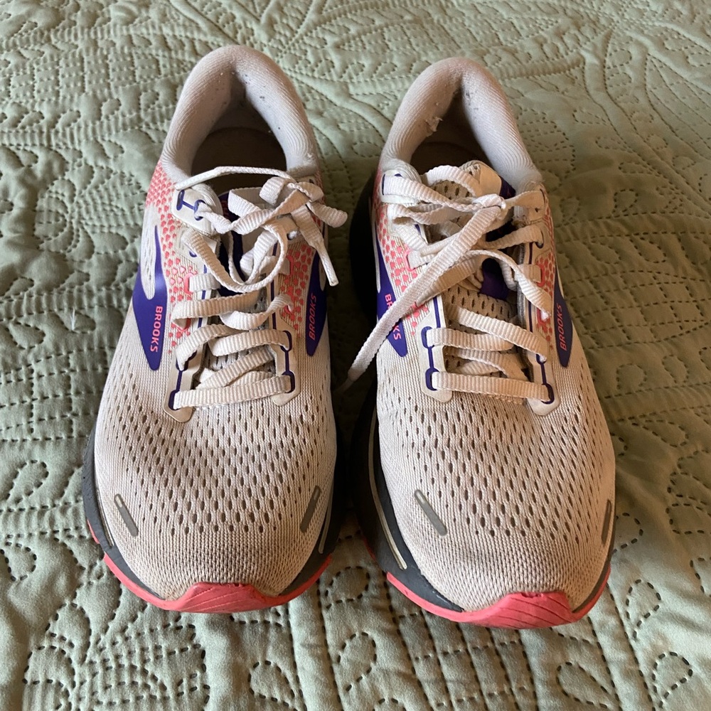 Brooks Women's Ghost 14 Running Sneakers